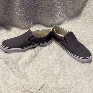 Hush Puppies Size 7 Slip On Bounce Sneaker - Grey